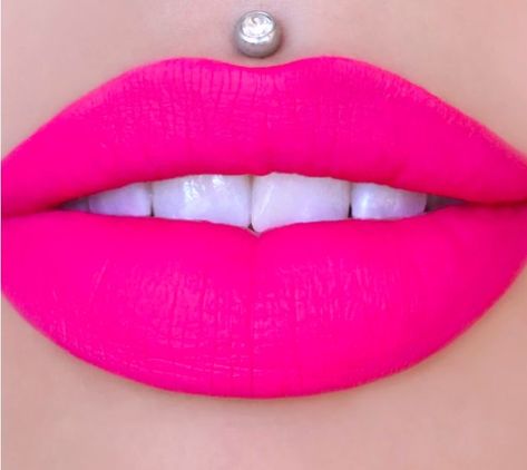 Neon Pink Lipstick, Neon Lipstick, Beautiful Lip Color, Lips Painting, Lip Shades, Perfect Red Lips, Hot Pink Lips, Lipstick Designs, Beautiful Lipstick