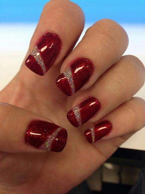 Red Nails Glitter, Red Christmas Nails, Valentine Nails, Fancy Nails Designs, Silver Nail, Christmas Gel Nails, Pretty Nail Art Designs, Christmas Nails Acrylic, Nail Designs Glitter