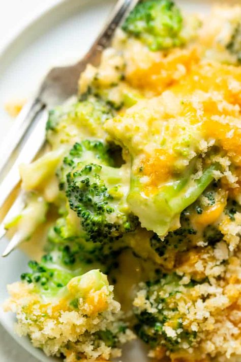 Broccoli Casserole. This cheesy, casserole is loaded up with fresh tender broccoli florets, baked in a homemade creamy cheese sauce, and topped with crispy buttered Panko crumbs. This casserole is sure to be a highlight! Herbed Butter For Turkey, Cheesy Broccoli Recipe, Broccoli Cheese Casserole Recipe, Broccoli Cheese Bake, Broccoli Casserole Recipe, Cheese Sauce For Broccoli, Recipes Broccoli, Cheesy Broccoli Casserole, Broccoli Recipes Casserole