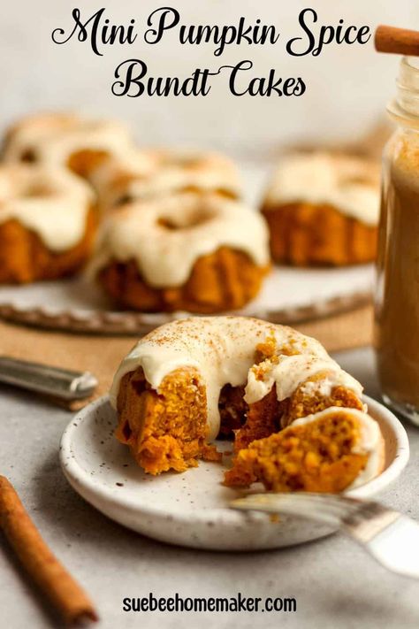 These Mini Pumpkin Spice Bundt Cakes with Maple Icing are perfectly moist, soft, and simple to make. Use a bundtlette pan to bake the sweetest fall cakes that are a wonderful alternative to pumpkin pie! Pumpkin Bundt Cakes, Mini Bunt Cake, Pumpkin Bundt Cake Recipes, Mini Bundt Cakes Recipes, Pumpkin Bundt, Pumpkin Bundt Cake, Mini Bundt, Pumpkin Spice Cake, Mini Bundt Cakes