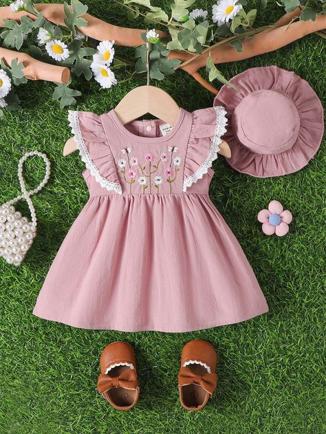 "Trendy Baby Frock Patterns That'll Melt Your Heart" Newborn Baby Girl Dresses, Baby Girl Frock Designs, Baby Dress Tutorials, Newborn Dress, Baby Dress Embroidery, Newborn Baby Dresses, Baby Clothes Patterns Sewing, Baby Frock Pattern