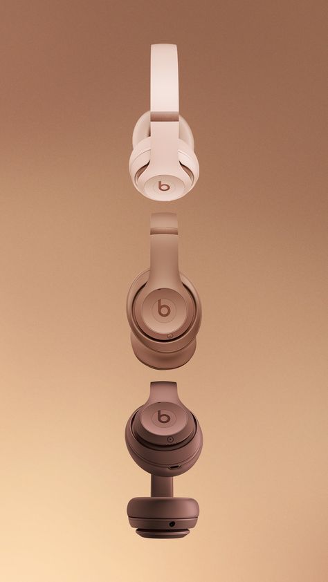 Kim Kardashian debuts 3 neutral shades of Beats Studio Pro: Moon, Dune and Earth. Available now. Kim Kardashian Beats Headphones, Beats By Kim, Beats Kim Kardashian, Beats X Kim, Kim Beats, Tech Wishlist, Dre Headphones, Basic Girl, Beats Studio