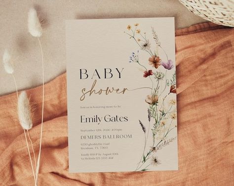 VisualisingDreams - Etsy Greece Autumn Wildflowers, Wildflower Invitation, Baby Shower Boho, Beige Baby, Wildflower Baby Shower, Gender Neutral Baby Shower Invitations, Boho Baby Shower Invitations, Watercolor Spring, Bridal Invitations