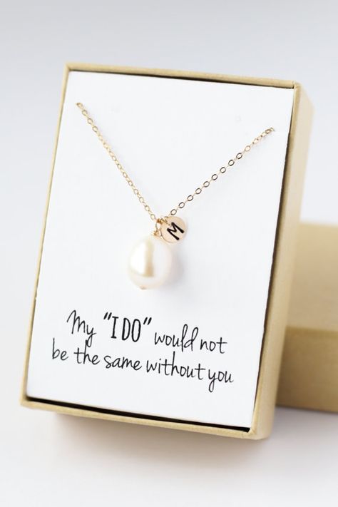 Pearl Bridesmaid Jewelry, Bridal Party Jewelry, Diy Jewelry Tutorials, Pearl Drop Necklace, Bridesmaid Pearls, Jewelry By Material, Bridesmaid Jewelry Sets, Pearl Collection, Bridesmaid Necklace