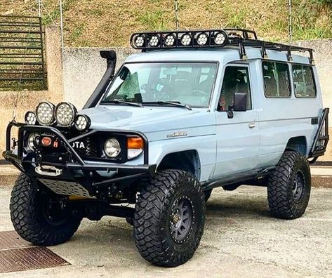 Toyota Pickup For Sale, Accessoires 4x4, Land Cruiser Fj80, Toyota Cruiser, Land Cruiser 70 Series, Daihatsu Terios, Land Cruiser 80, Overland Truck, Sand Rail