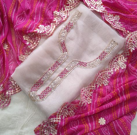 Pink Embroidery Kurti, Cotton Kurties, Yoke Embroidery, Dress Piece, Embroidery Kurti, Bridal Chura, White Lilly, Fashion Technology, Pakistani Style