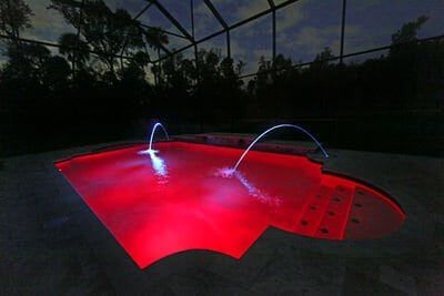 Red Pool, Swimming Pool Renovation, Pool Patio Designs, Pool Cage, Relaxing Backyard, Pool Renovation, Infinity Edge Pool, Jacuzzi Outdoor, Small Pools