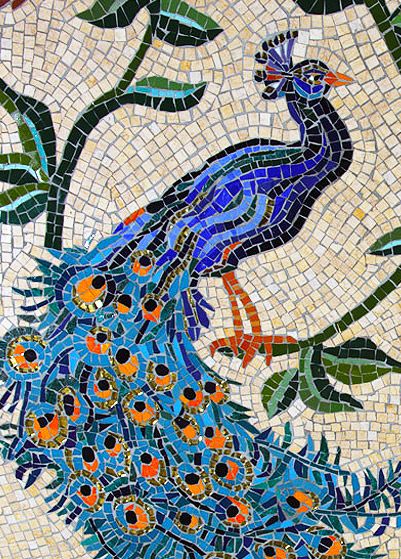 peacock Colorful Peacock, Mosaic Animals, Mosaic Garden Art, Mosaic Birds, Mosaic Madness, Mosaic Tile Art, Peacock Art, Mosaic Artwork, Art Stained