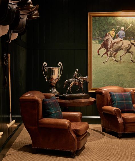 ICYMI, Ralph Lauren Recreated an ENTIRE Restaurant for His Lavish Fashion Week Soirée Ralph Lauren Country Home, Ralph Lauren Colorado Ranch, Ralph Lauren Office Aesthetic, Ivy League Decor, Ralph Lauren Living Room English Country, Equestrian Chic Decor Ralph Lauren, Ralph Lauren Entryway, Ralph Lauren Home Office, Ralph Lauren Inspired Office