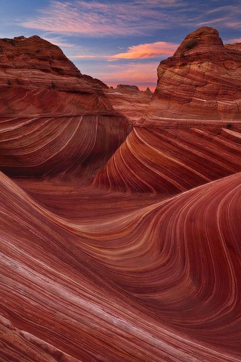 The Wave Arizona, Paria Canyon, Colorado Plateau, Earth Photos, Paint Pouring, Wedding Aesthetic, Rock Formations, Alam Yang Indah, The Wave