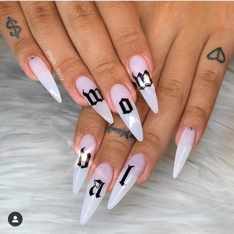 Nail Tutorial, English Letter, Nail Studio, Nail Tutorials, Nails On Fleek, Acrylic Nail Designs, Swag Nails, Huda Beauty, Nail Design