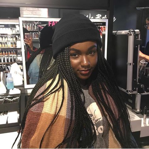 846 Likes, 6 Comments - 🍫🍫 (@darkskin.blackgirls) on Instagram: “@universalshawty #blackgirls #darkskingirls #fineassgirls #flawless #fleek #darkskin…” Braids And Hats Black Women, Queen Braids, Beanie Hairstyles, Beanie Outfit, Dreads Girl, Bad Barbie, Beautiful Chocolate, Black Queens, Aesthetic Outfit Ideas