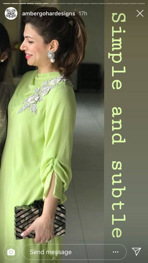 Designer Kurti Sleeves Pattern, Kurti Selvees Design, Pakistani Selvees Design, Sleeves For Suit, Sleeves Design For Kurta, Slvees Design Long Sleeve, Different Sleeves Pattern For Kurti, Sleave Ideas Woman Kurti, Fancy Sleeves Pattern For Kurti