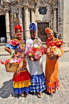 Cuba Travel | Where to Go | Travel Tips | Havana Travel | Vacation Ideas | Cuban Dress, Cuban Outfit, Havana Nights Party Theme, Havana Vieja, Havana Party, Cuban Party, Cuban Women, Havana Nights Party, Cuban Culture