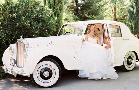 Wedding Vehicles, Rolls Royce Concept, Bentley Auto, Jaguar Auto, Wedding Necessities, Vintage Rolls Royce, Vintage Car Wedding, Wedding Car Hire, Chelsea Wedding