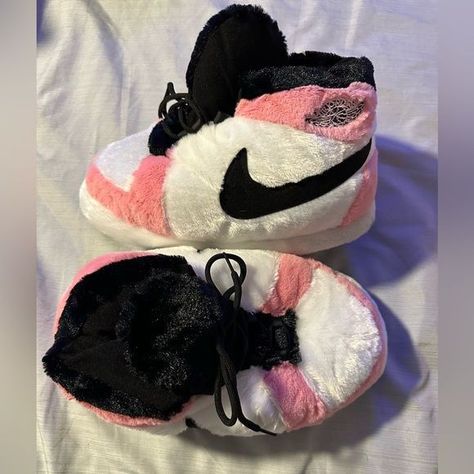 Fuzzy Nike Shoes, Big Shoe Slippers, Plush Sneaker Slippers, Fuzzy Jordan Slippers, Jordan House Slippers, Fluffy Sneaker Slippers, Jordan House Shoes, Big Sneaker Slippers, Big Jordan Slippers