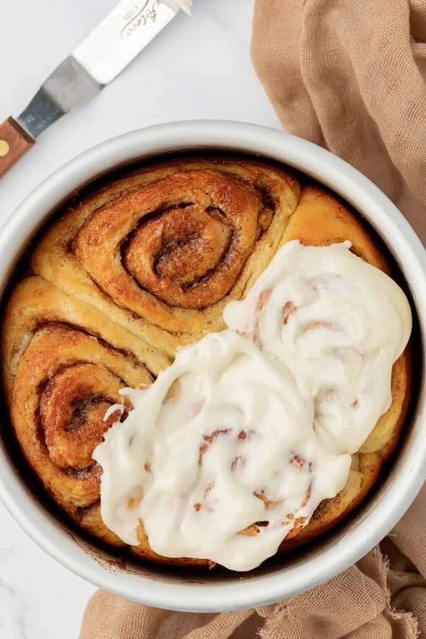 Overnight Cinnamon Rolls Easy, Easy Cinnamon Roll Icing, January Baking, Small Batch Cinnamon Rolls, Small Batch Recipes, Overnight Cinnamon Rolls, Baking Challenge, Cinnamon Roll Icing, Batch Recipes