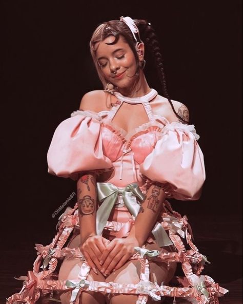 ♡ ♡ ♡ #melaniemartinez #foryou #portals #portalsalbum #portalsmelaniemartinez #trilogytourmeleniamartinez #fanpage #trilogytour #melaniemartinezfan #melaniemartinezfanpage #melanie #martinez #melaniefan K 12 Tour Melanie Martinez, Melanie Martinez The Principal Outfit, K-12 Era, Melanie Martinez High Quality, K-12 Concert, Melanie Martinez K 12 Tour Outfit, Melanie Martinez K-12 Concert, Melanie Martinez Wallpaper Trilogy Tour, Cute Melanie Martinez Wallpaper