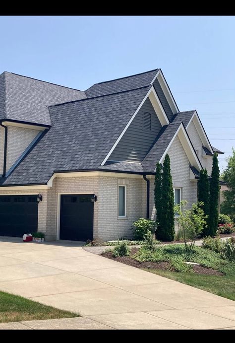 Granite House Exterior, Gaf Pewter Gray Shingles, Moire Black Shingles, Black Shingles, Certainteed Shingles, Roof Shingle, Slate Shingles, Types Of Roofing Materials, Gray House Exterior