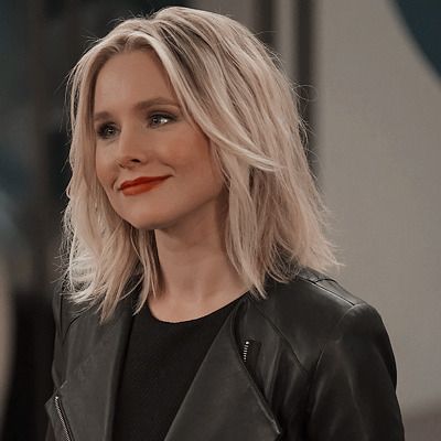 Kristen Bell Hair, Eleanor The Good Place, Good Place Eleanor, Eleanor Shellstrop, Bi Fashion, Veronica Mars, Miss Her, Kristen Bell, I Miss Her