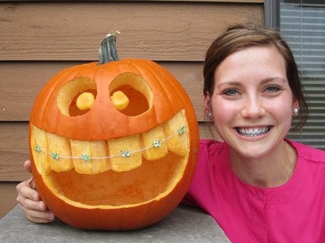 A pumpkin with braces? Marking the milestone of ortho. Pumkin Decoration, Halloween Pumpkin Crafts, Cute Pumpkin Carving, Pumkin Carving, Pumpkin Carving Contest, Creative Pumpkin Carving, Pumpkin Carving Designs, Pumpkin Carving Ideas, Halloween Pumpkin Designs