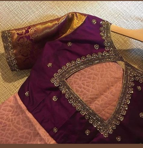 Basic Blouse Designs, Blue Blouse Designs, Latest Bridal Blouse Designs, Maggam Work Blouse, Kids Blouse Designs, Traditional Blouse Designs, Latest Model Blouse Designs, Cutwork Blouse Designs, Wedding Blouse Designs