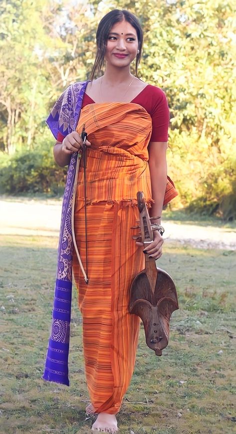 Bodo Traditional Dress, Traditional Indian Dress, Bodo, Indian Traditional, Traditional Dress, Indian Jewellery, Traditional Dresses, Ritual, Saree