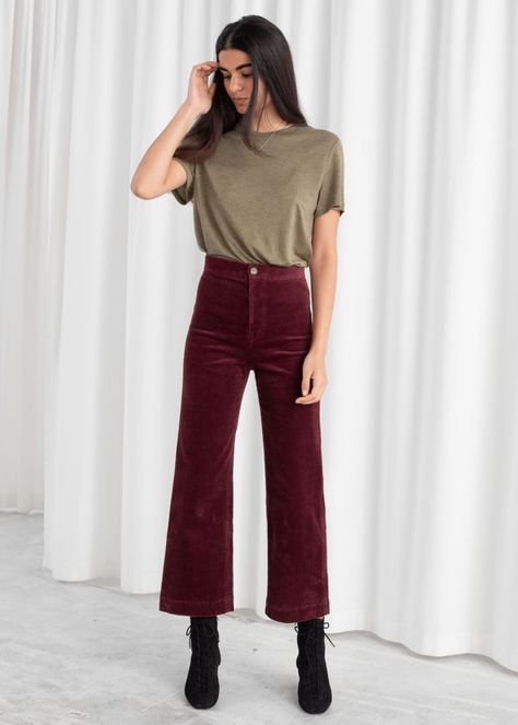 & Other Stories Relaxed Corduroy Trousers in Dark Red Red Corduroy Pants Outfit, Corduroy Clothes, Workwear Ideas, Wardrobe Aesthetic, Big Hats, Indie Hipster, Wide Leg Crop Pants, Fall Styles, Elegant Outfits