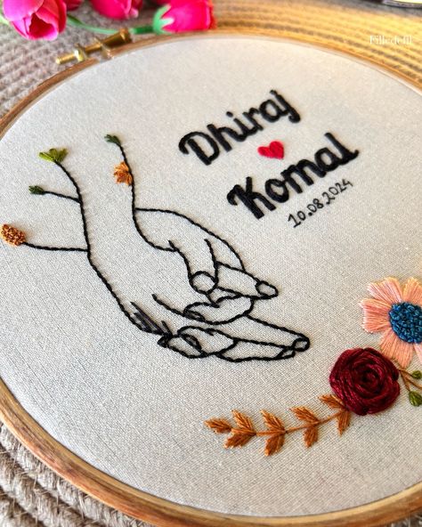 This very pretty Custom Hoop Art Embroidered for @komal_hemrajani 🫶 DM to Shop/CUSTOMISE ✅ Shipping all over India 📦 (Ring ceremony gift, embroidered gift, gifting, ring ceremony gift ideas, engagement gifts, handmade gifts, handmade embroidery, embroidered products, unique artwork, unique gifting, custom embroidery, Couple gift, couple gifting, handmade gifts , gifts for him, gifts for her) #embroidery #artwork #gifting #ringceremony #couplegifts #couplegift #enagement #engagementgift #f... Couple Embroidery Design, Embroidery Couple, Embroidered Products, Embroidery Artwork, Ring Ceremony, Rings Ceremony, Embroidered Gifts, For Him Gifts, Him Gifts