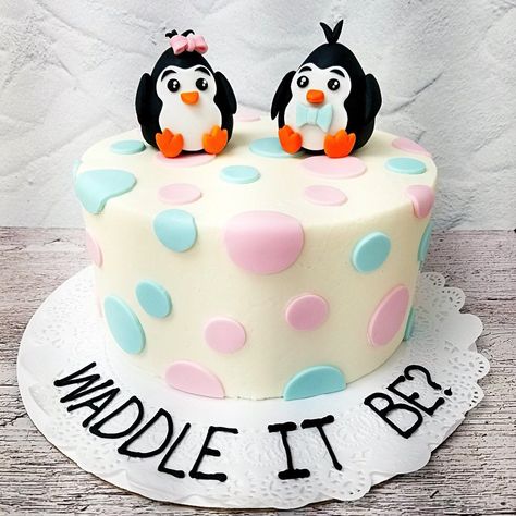 Penguin Themed Gender Reveal, Gender Reveal Food Table, Waddle It Be Penguin Gender Reveal, Penguin Gender Reveal, Penguin Birthday Cake Ideas, Waddle It Be Gender Reveal, Penguin Theme Cake, Birthday Cake Penguin, Gender Reveal Food