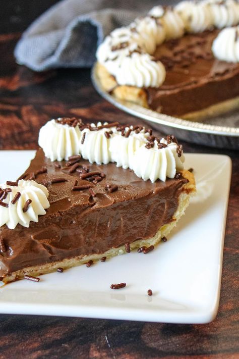 All-Time Favorite Chocolate Cream Pie Chocolate Pie Recipe Old Fashioned, Old Fashioned Chocolate Pie, Chocolate Pie Filling, Layered Pumpkin Cheesecake, Chocolate Pie Recipe, Chocolate Cream Pie Recipe, Homemade Chocolate Pudding, Chocolate Pie Recipes, Chocolate Cream Pie