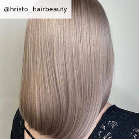 Wella Dark Blonde Hair, Dirty Blonde With Highlights, Dark Dirty Blonde, Blonde Hair Colour Ideas, Back Of Woman, Wella Formulas, Dirty Blonde Hair Ideas, Smokey Blonde, Blonde With Highlights