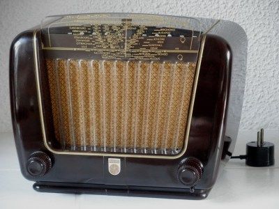 philips-bx290u Golden Age Of Radio, Eugene Atget, Radio Usa, Old Stove, Retro Radios, Radio Antigua, Radio Vintage, Vintage Radios, Antique Radio