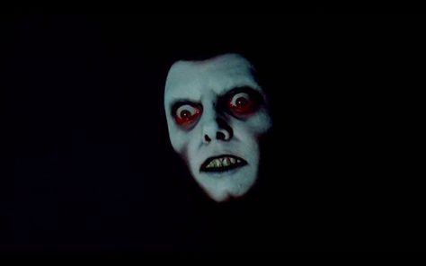 Demon That Flashed by in Movie "The Exorcist" - Imgur 90s Horror Movies, Exorcist Movie, The Exorcist 1973, Haunting Stories, Horror House, Classic Horror Movies, The Exorcist, Vintage Horror, Classic Horror