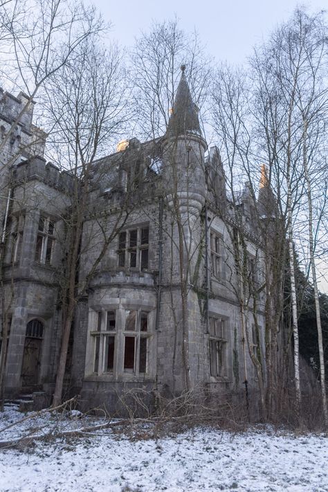 After climbing up a rocky Belgian hillside and a slow walk through a thick forest, an insurmountable beauty reveals itself as turrets peak through the trees. Thick Forest, Old Abandoned Buildings, Creepy Houses, Beautiful Ruins, Old Abandoned Houses, Most Haunted Places, Abandoned Castles, Abandoned Mansions, Castle Ruins