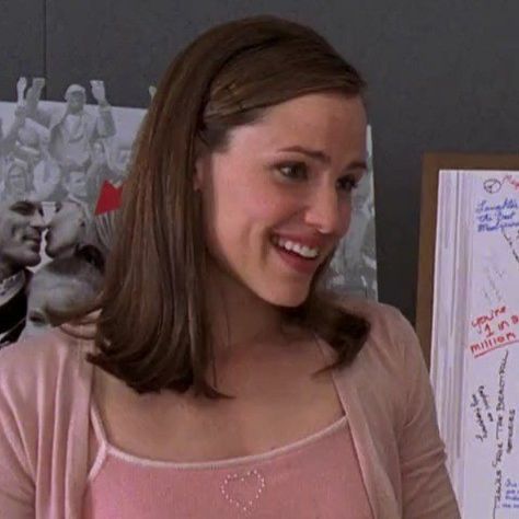 13 Going On 30 Outfits, Jennifer Garner Hair, Jenna Rink, 13 Going On 30, 30 Outfits, Girl Movies, Glowy Makeup, James Potter, Jennifer Garner