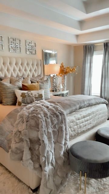 Fall Comforter Sets Bedding, Fall Bedroom Inspiration, Glam Bedroom Ideas, Fall Bedroom Ideas, Fall Decor Bedroom, Amazing Bedroom Designs, Furniture Remodeling, Cozy Bedrooms, Fall Bedroom Decor