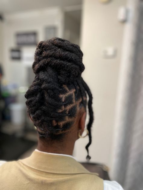 Elegant Loc Styles, Braided Loc Updo, Wedding Loc Styles, Style Locs, Loc Nation, Short Dreadlocks Styles, Dreads Styles For Women, Loc Updo, Loc Inspiration