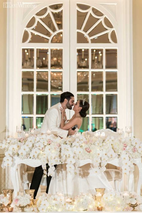 White Orchid Wedding Inspiration, Orchid Sweetheart Table Setting, Luxurious Pastel Wedding Ideas | ElegantWedding.ca Orchid Sweetheart Table, Pastel Wedding Ideas, Pink And Gold Decor, White Orchid Wedding, Traditional Table Setting, Vintage Table Setting, Rustic Table Setting, Table Setting Inspiration, Orchid Wedding