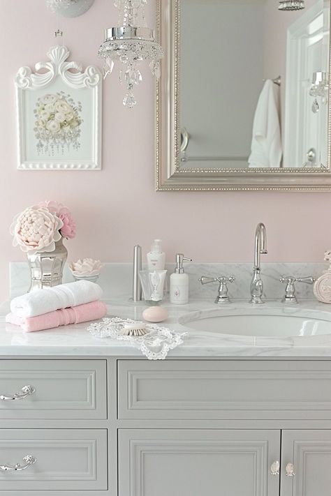 French Country Bathroom French Country Bathrooms, French Bathrooms, French Inspired Bathroom, Beautiful Vanities, French Style Bathroom, French Country Decorating Bathroom, Tulum House, Blush Bathroom, Country Bathrooms