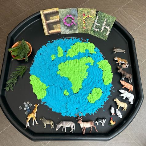 Earth Tuff Tray Ideas, Around The World Tuff Tray, Earth Day Tuff Tray, Earth Day Tuff Tray Ideas, All Around The World Theme Preschool, Sustainability Activities For Kids, Sensory Tuff Tray Ideas, Sustainability Activities, Planets Activities