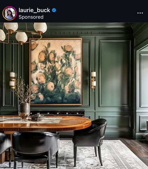 Dark Floral Dining Room, Dramatic Dining Room Ideas, Dark Academia Dining Room, Dark And Moody Dining Room, Dark Green Dining Room, Emerald Green Dining Room, Green Dining Rooms, Moody Dining Room Ideas, Green Dining Room Walls