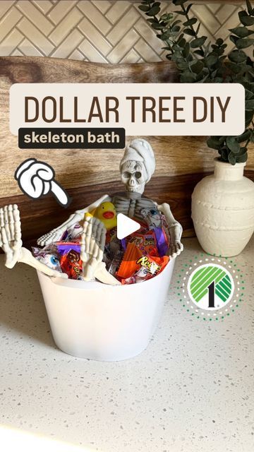 Emma Villaneda on Instagram: "Dollar Tree 💀SKELETON BATH 🛁 DIY!  🎃 Make sure you 👉🏻SAVE👈🏻this for Halloween time!! This was one of my most viral DIY’s last fall season, did you ever make one?!   💀🛁💀SHOPPING list: 🛒 Dollar Tree Skeleton  🛒 Dollar Tree Basket (for Bathtub) 🛒 Dollar Tree Wash Cloth 🛒 Dollar Tree Candy Filler 🛒 Hot Glue Gun/ Hot Glue  #diy #craft #dollartree #hack #homehacks #home #homedesign #diyproject #tutorial #hacks#lifestyle #decorhacks #affordablehomedecor #homedecor #decor #halloween #fall #kidscrafts #crafts #skeleton #candy #halloweendecor #falldecor #spooky" Sock Ideas Diy, Dollar Tree Halloween Gift Basket, Skeleton Bathtub Decoration, Dollar Tree Halloween Basket, Dollar Tree Halloween Candy Bowl Diy, Skeleton Bubble Bath Diy, Skeleton Taking A Bath, Dollar Tree Boo Basket Ideas, Boo Basket Dollar Tree