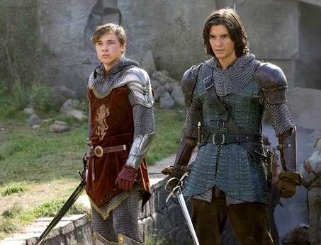 Ben Barnes and William Moseley Narnia 2, The Silver Chair, Narnia Cast, Narnia Movies, Peter Pevensie, Narnia Prince Caspian, Medieval Costumes, Narnia 3, William Moseley