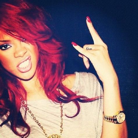 Let's Get All Kinds of Inspo from Rihanna's Hair over the Years ... Rihanna Swag, Rihanna Red Hair, Blonde Redhead, Rihanna Hairstyles, 2013 Swag Era, Red To Blonde, Rap Aesthetic, Hair Red, Popular Haircuts