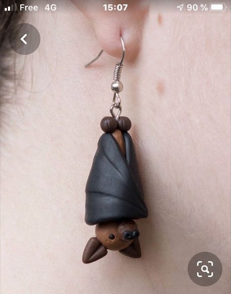 Hanging Bat, Halloween Clay, Polymer Clay Gifts, Fruit Bat, Bat Earrings, Cartoon 3d, Polymer Clay Jewelry Diy, Clay Jewelry Diy, Cute Clay