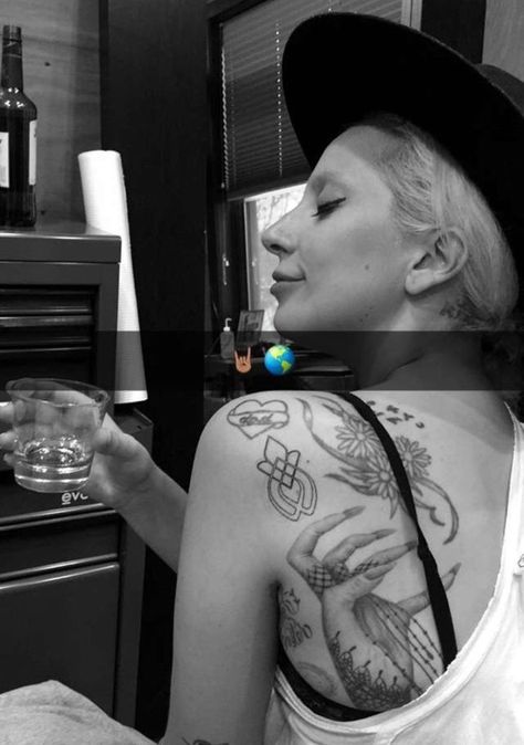 Lady Gaga Tattoos, Lady Gaga Tattoo, Survivor Tattoo, Flower Thigh Tattoos, Mother Monster, Flower Tattoo Arm, Flower Tattoo Sleeve, New Tattoo, Rib Tattoo