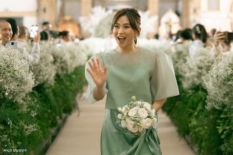 A Wedding Dream Come True: See the Official Wedding Photos of Angeline Quinto and Nonrev Daquina | https://brideandbreakfast.ph/2024/04/26/angeline-quinto-wedding/ Filipiniana Birthday Theme, Filipiniana Dress Modern Plus Size, Modern Filipiniana Bridesmaid Dress, Filipiana Wedding Theme, Gowns For Ninang Wedding, Modern Filipiniana Wedding Dress, Modern Filipiniana Gown Wedding, Ninang Dress For Wedding Philippines, Filipiniana Entourage