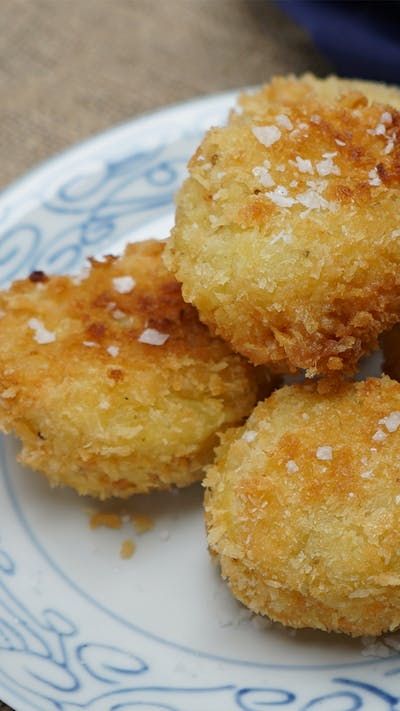 Minced Shrimp, Deep Fried Fish, Fish Balls, Croquettes Recipe, Homemade Egg Noodles, Appetizer Sandwiches, Aioli Recipe, Portuguese Cuisine, Tandoori Masala