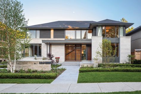 Arriscraft Adaire® Limestone Home - Ottawa Ontario - Modern - Exterior - Ottawa - by General Shale | Houzz Limestone Exterior, Face Stone, Limestone House, Beautiful Modern Homes, Building Stone, Kerala Houses, Modern Style House Plans, Ottawa Ontario, Traditional Exterior